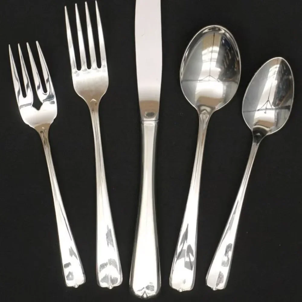 New Oneida Impulse Gala 5 pc Placesetting